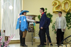 �����������